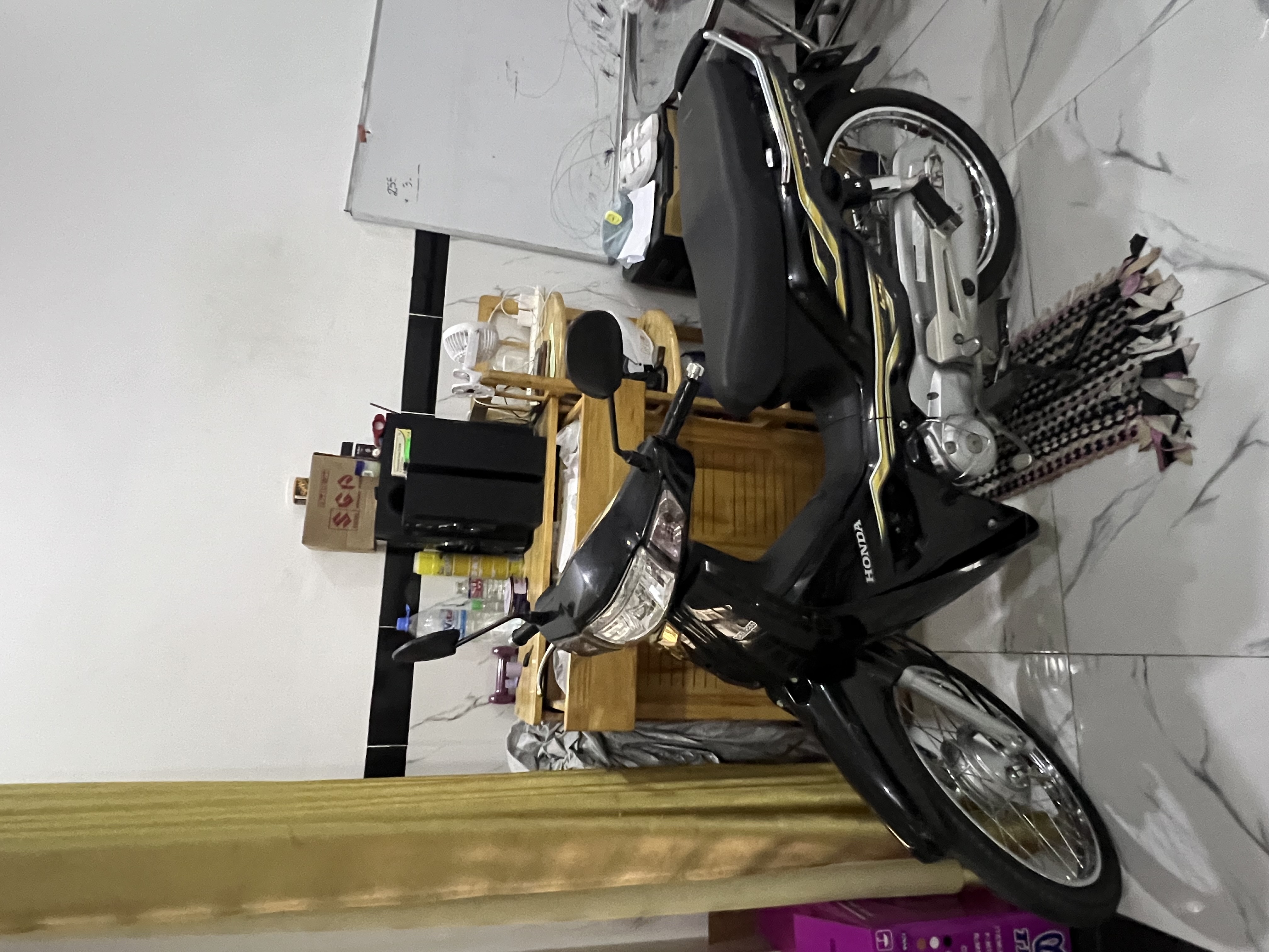 Honda Dream024