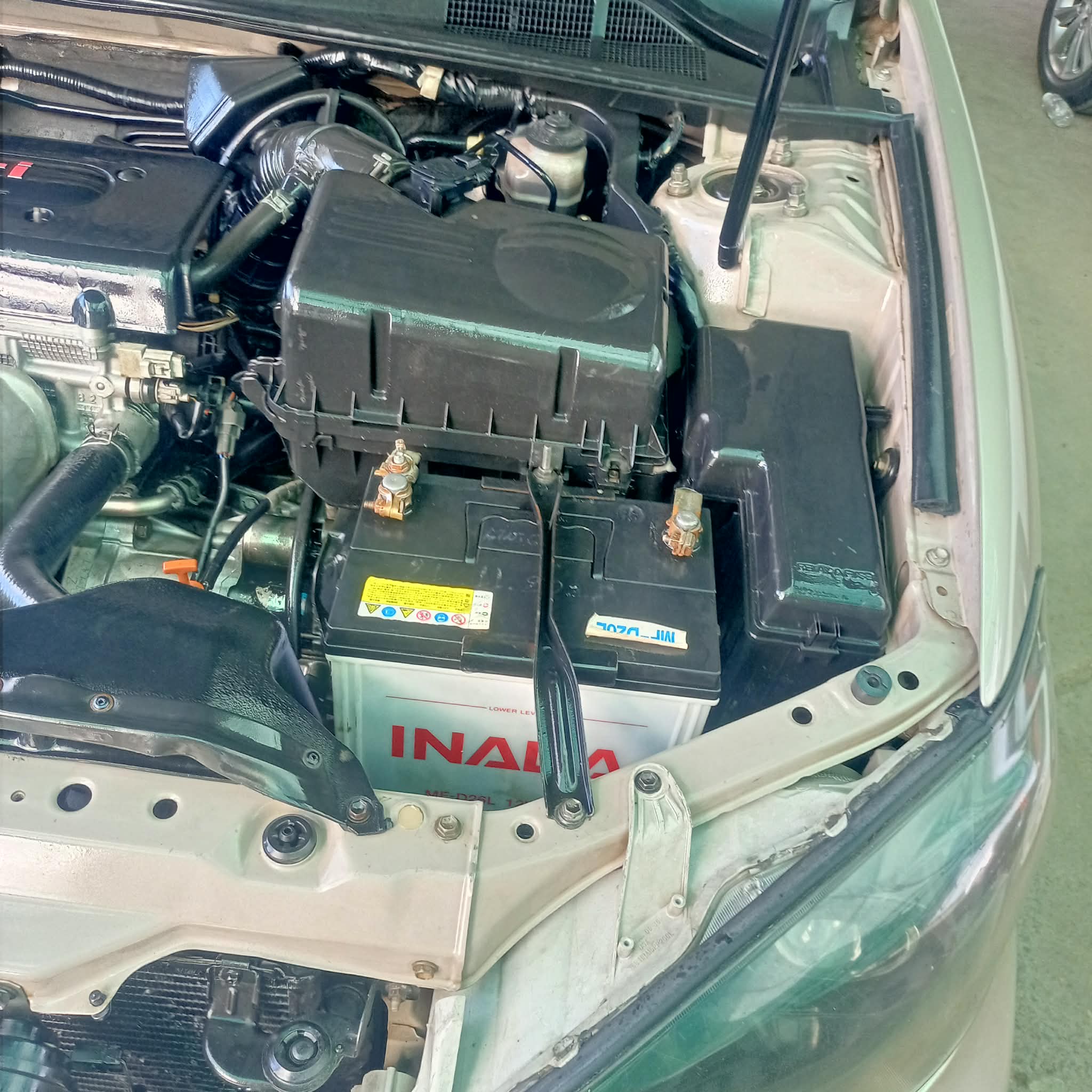 Camry 2002 xle Full option ដំបូលបើក